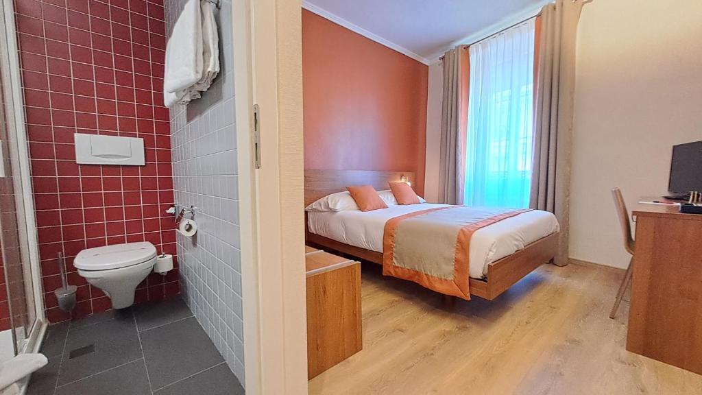 Koupelna v ubytování Hotel International & Terminus