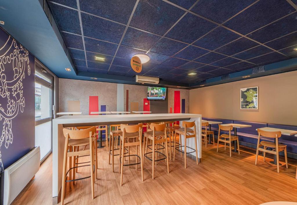 Restaurace v ubytování B&B HOTEL Strasbourg Nord Schiltigheim