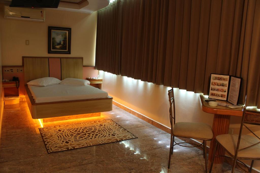  Xenon Motel (Adult Only)