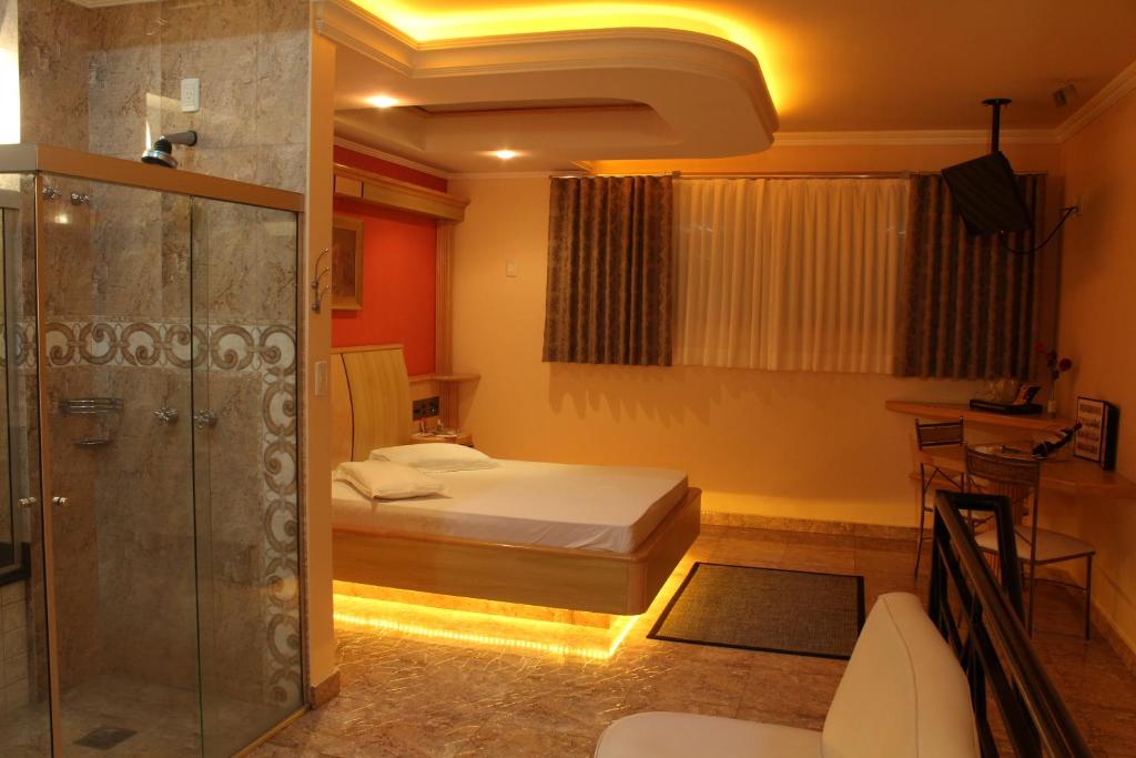  Xenon Motel (Adult Only)