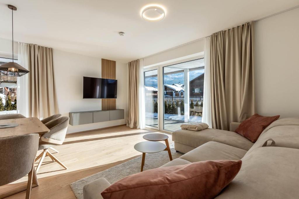 TV a/nebo společenská místnost v ubytování Alpine Suite Spot