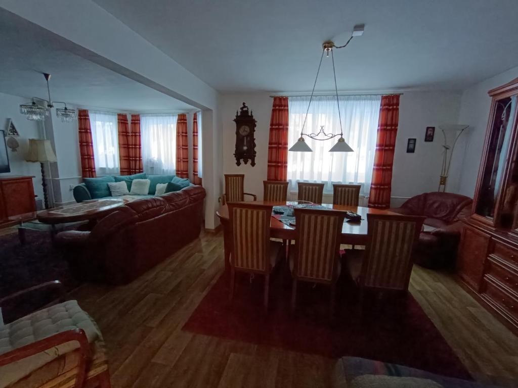Posezení v ubytování Holiday Home Moldava