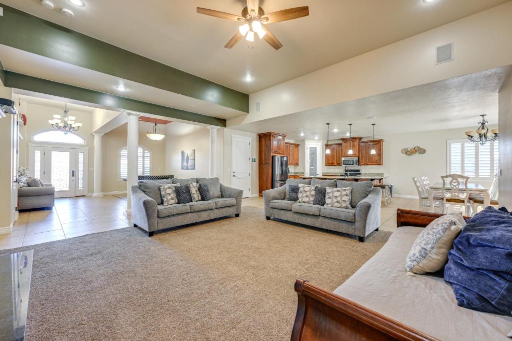 Utah Retreat with Heated Pool, Grill and Fire Pit!