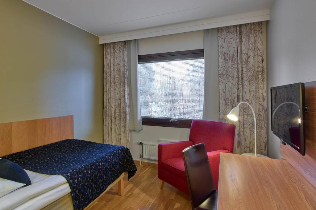 Postel nebo postele na pokoji v ubytování Scandic Gävle Väst