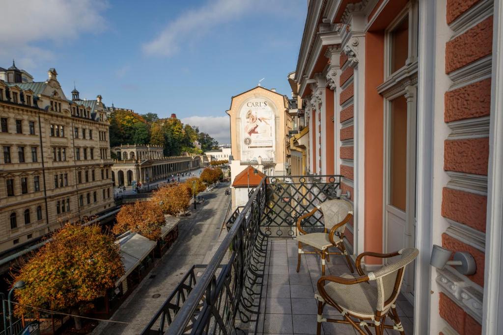 Un balcón o terraza en Salvator Hotel