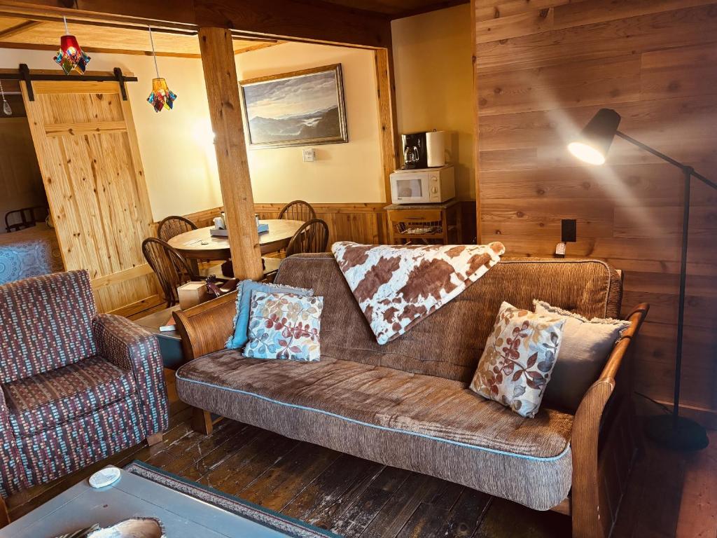 The Iris Garden Downtown Cottages and Suites - Apartamento De Dos Dormitorios