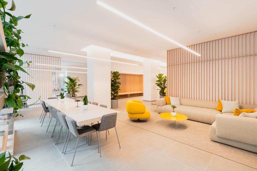 RELSTAY - De Angeli - Resim 1