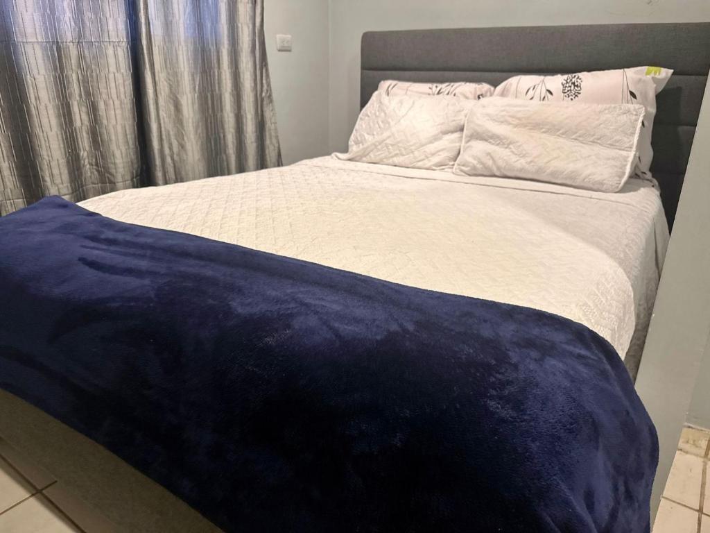 Postel nebo postele na pokoji v ubytování Master Suite Oro #4