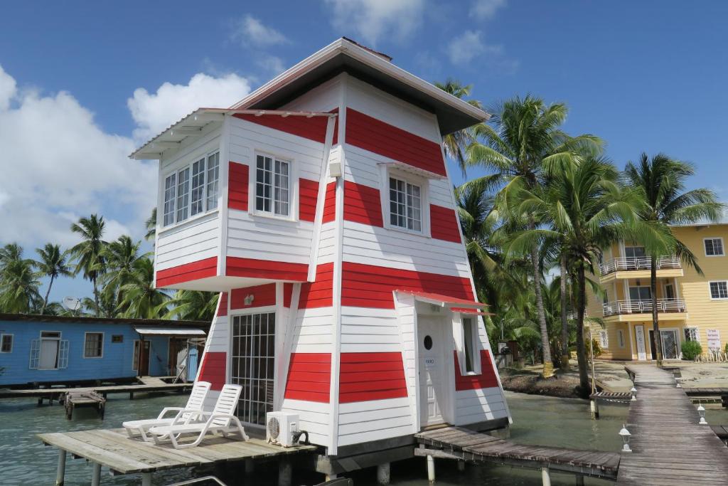 El edificio en el que está el hotel