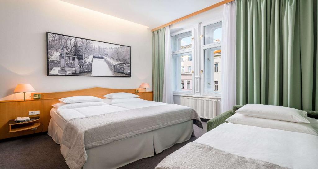 
Superior Double Room with Sofabed
