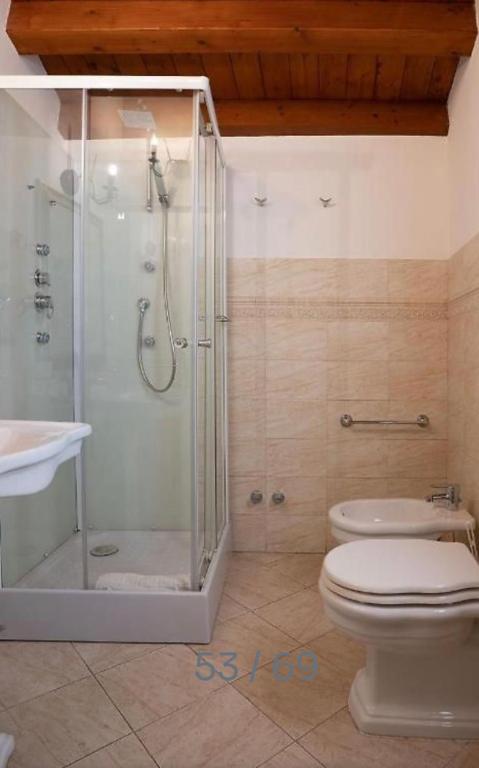 Koupelna v ubytování B&B Ares Charme