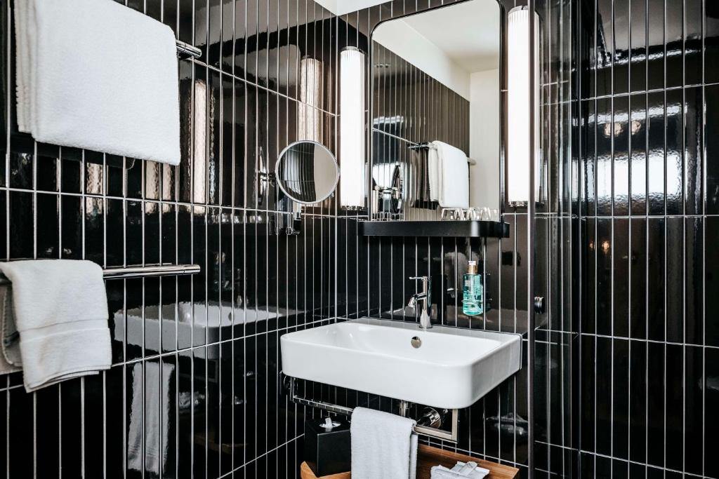 Best Western Plus Hotel Bern - Resim 24