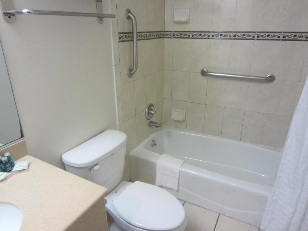 Cherry Orchard Inn photo