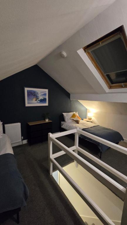 Gallery image of Cosy 3 Bedroom, 5 Bed House! in Headingley