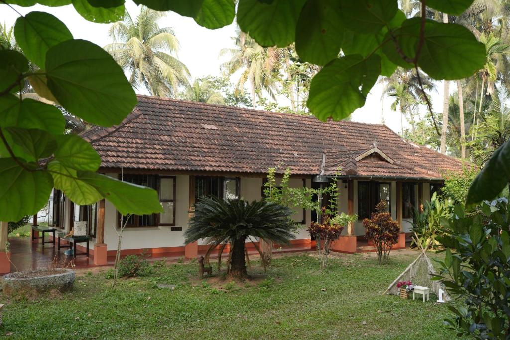 En have udenfor Gramam Homestay, Cochin