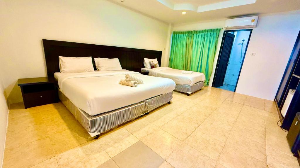 Hill Side Patong Hotel - Resim 7