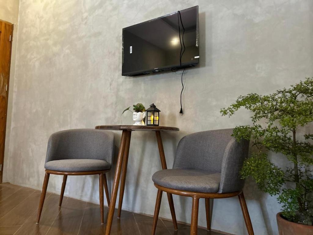 TV a/nebo společenská místnost v ubytování Life In Santa Maria