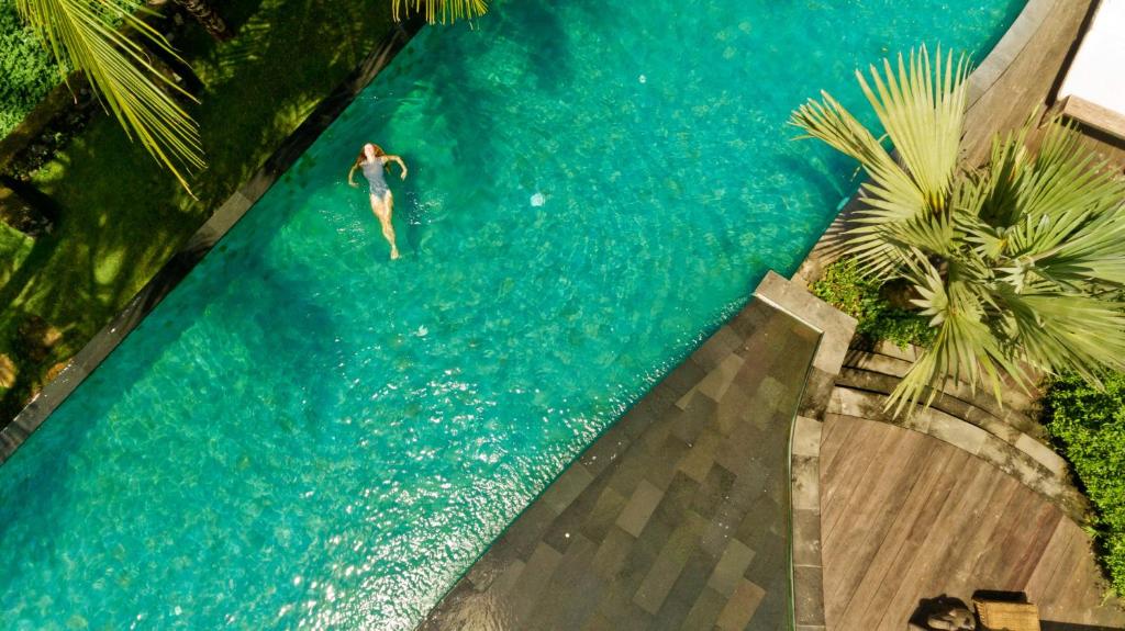 Bazén v ubytování Blue Karma Dijiwa Ubud nebo v jeho okolí