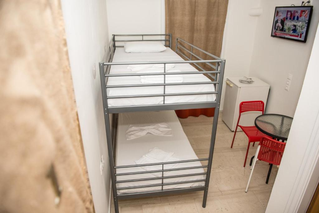Summer Bed Nydri - Habitación Individual