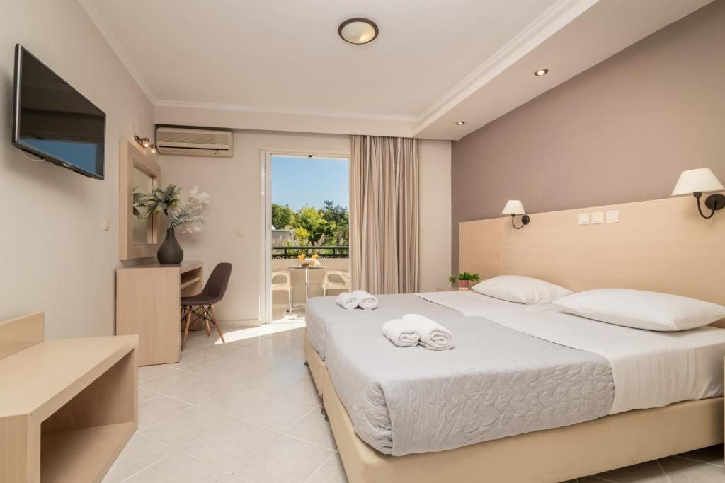 Karras Hotel - 