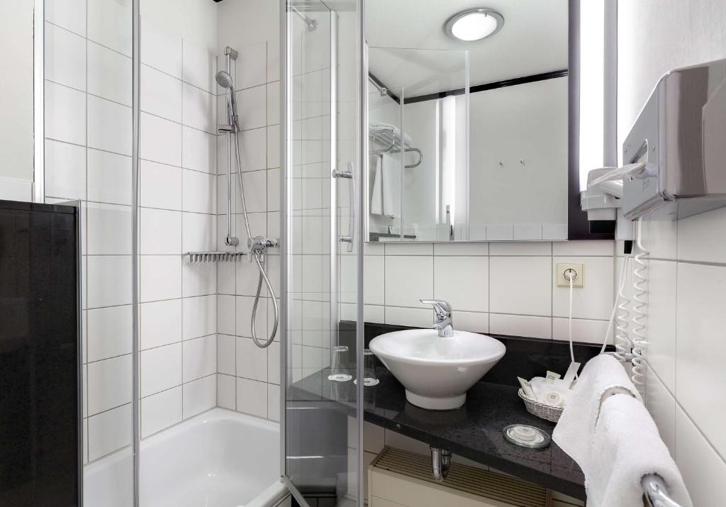 Koupelna v ubytování Best Western Hotel Nürnberg City West