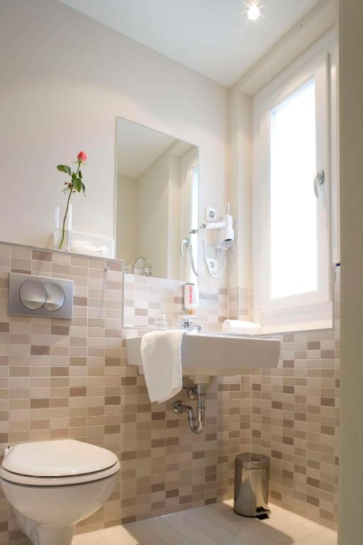 Best Western Hotel am Spittelmarkt - Resim 7