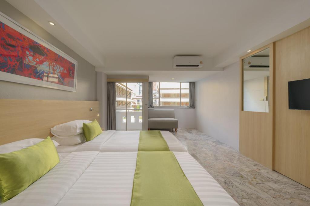 iCheck inn Thapra - Resim 2