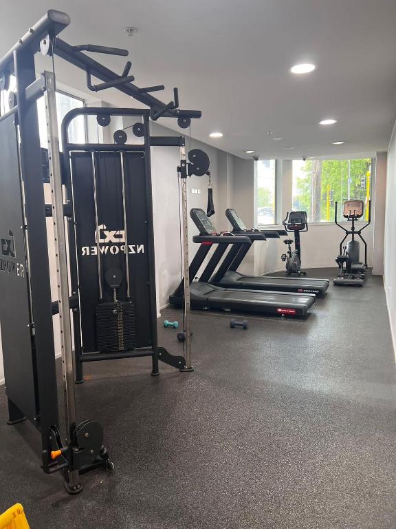 aura 2 bedrooms 1 living room balcony goodView swiming pool, gym - Resim 6