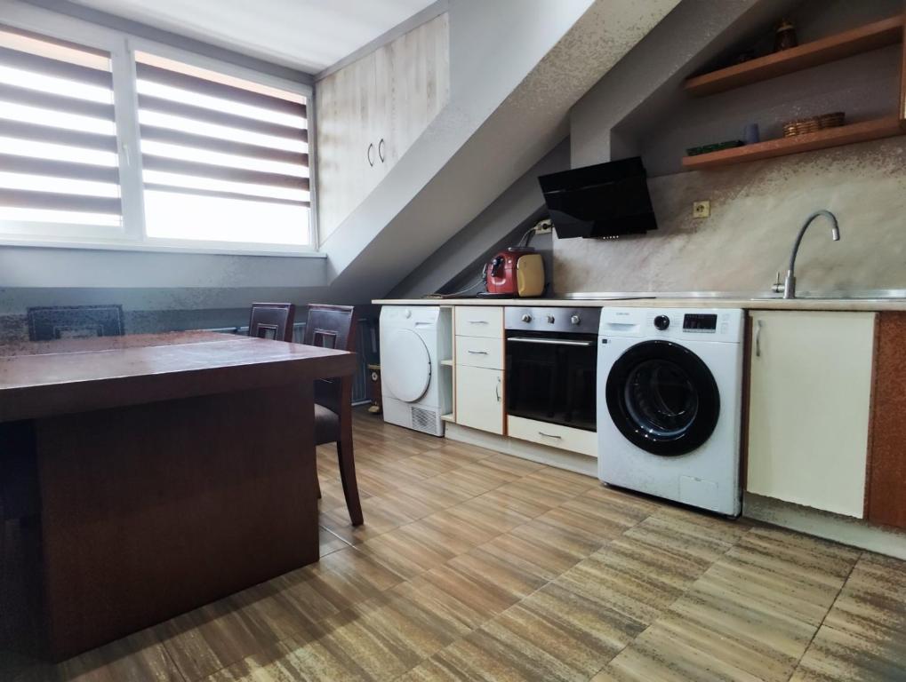 Yotsa 2BR