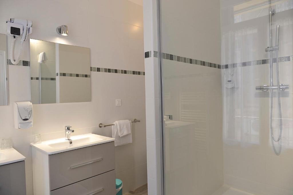 Hôtel Colisée-Verdun Centre Gare Saint-Roch - Resim 23