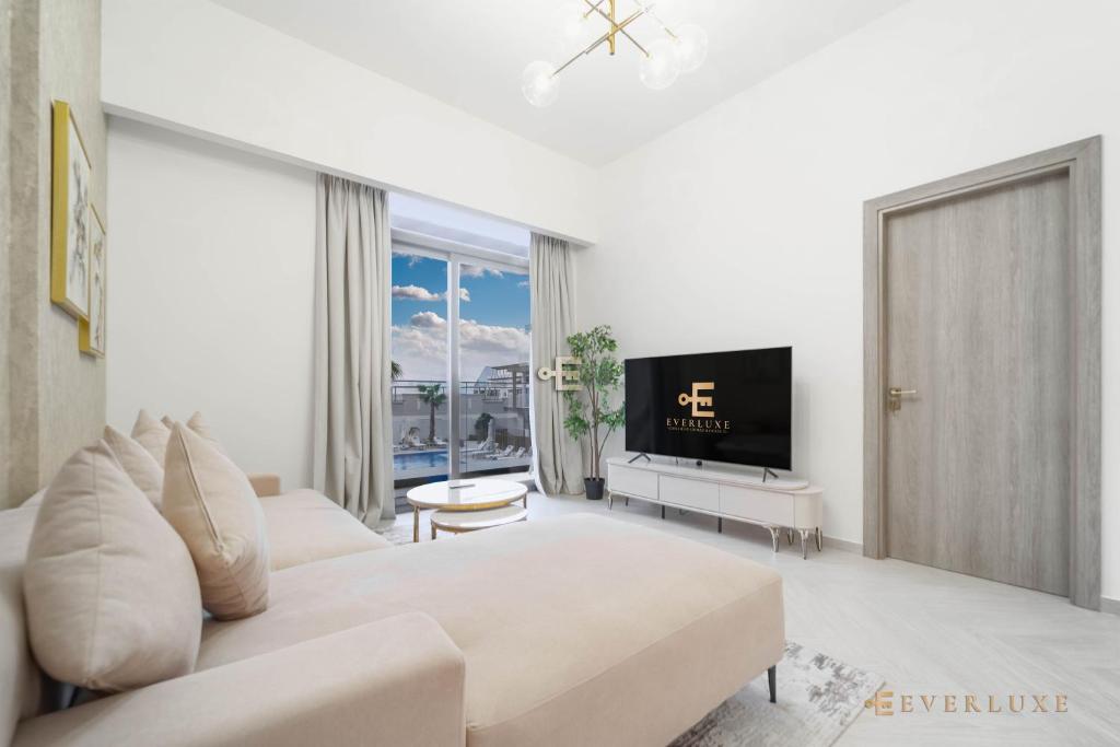 Fotografie z fotogalerie ubytování Striking 1-bedroom Apartment In Oxford 212, Jvc v Dubaji