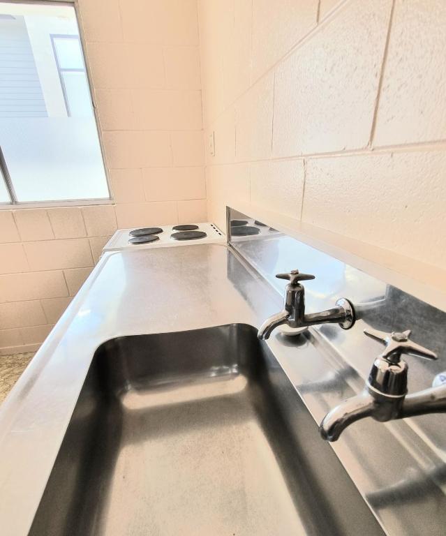 Cedar Lodge Motel Hamilton - Resim 36