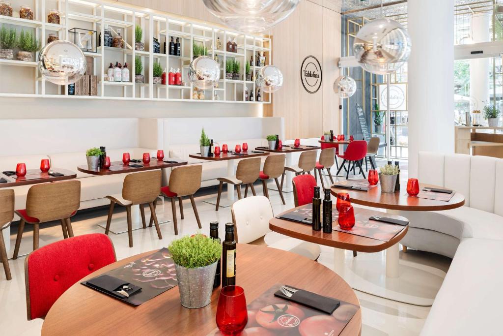 Nápoje v ubytovaní NH Collection Barcelona Gran Hotel Calderon
