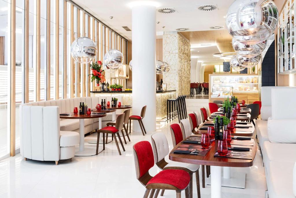 NH Collection Barcelona Gran Hotel Calderon - Resim 37