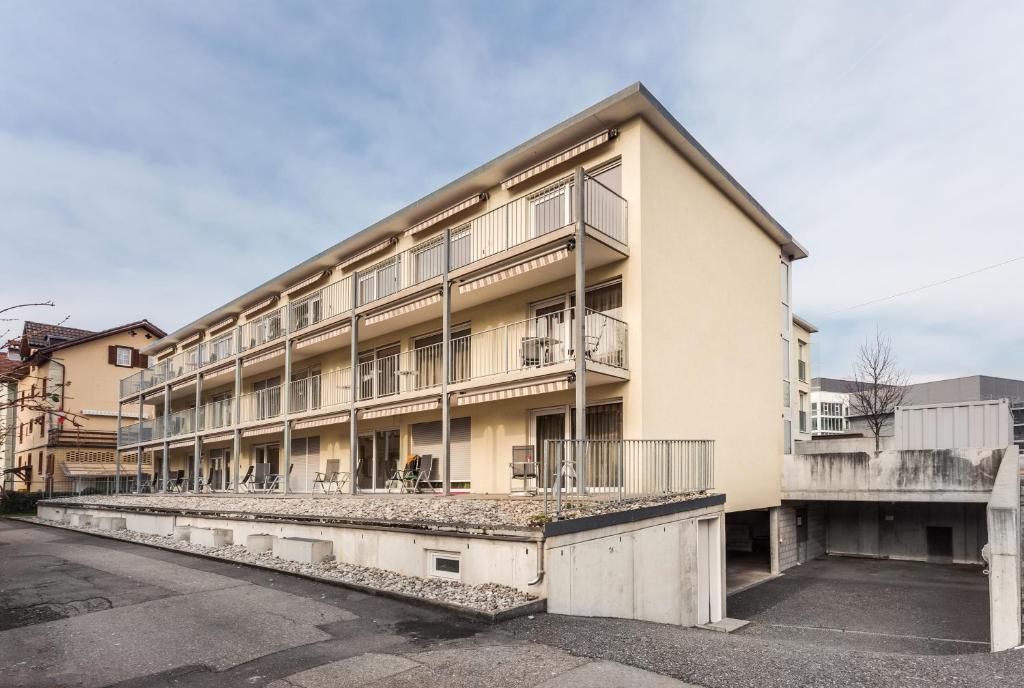 Budova, kde se aparthotel nachází