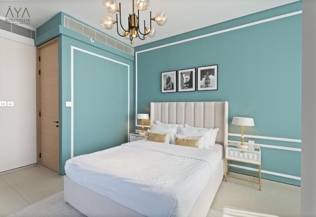 Jumeirah Gate Tower 1 - Stylish Apartment with Pool & City Views - Apartment With Balcony