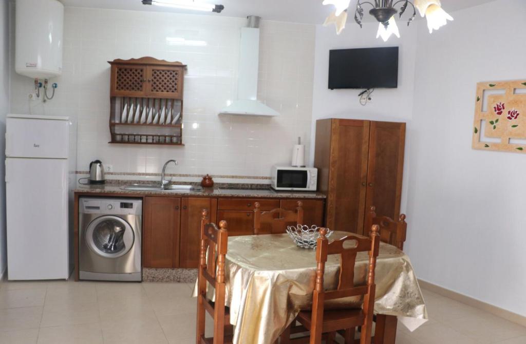 Kuchyň nebo kuchyňský kout v ubytování Apartamento Pascual Junquera II