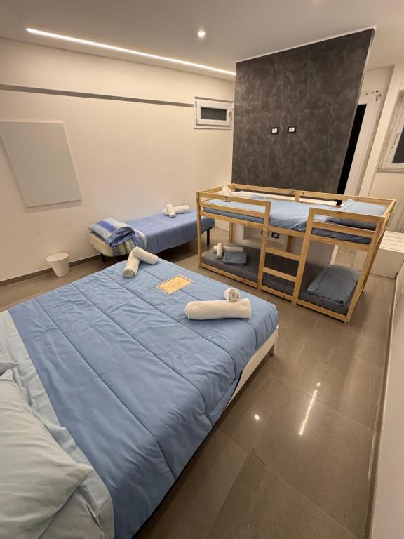 Le Camere dell'Emiro 2 - Sala Familiar Con Baño Privado