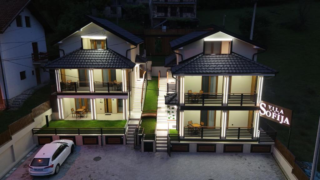 Budova, kde se apartmán nachází