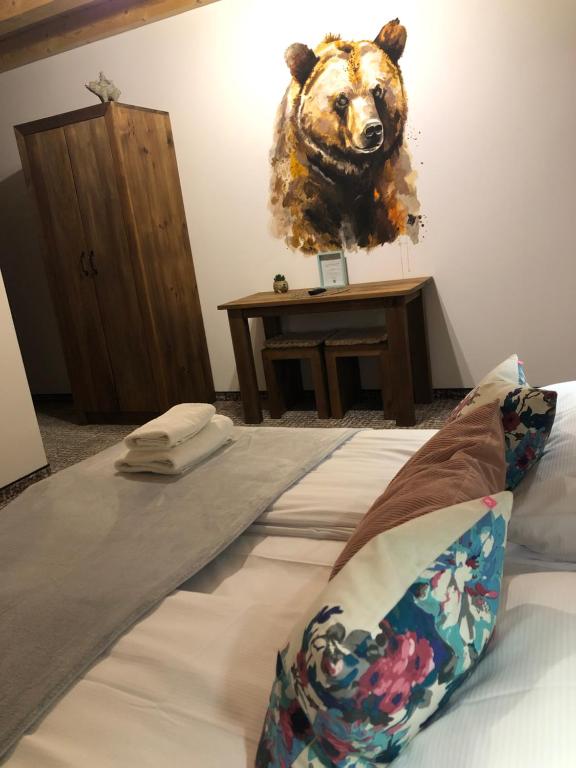 Smerek 119- Baza Przy Szlaku - 2