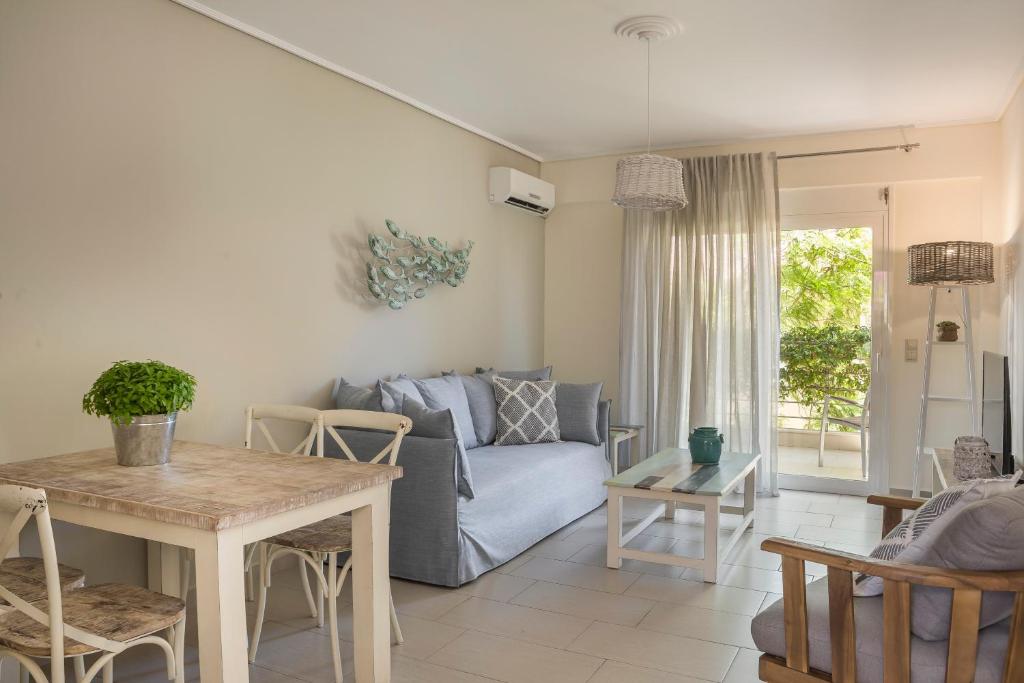 Posezení v ubytování Meliti Waterfront Suites