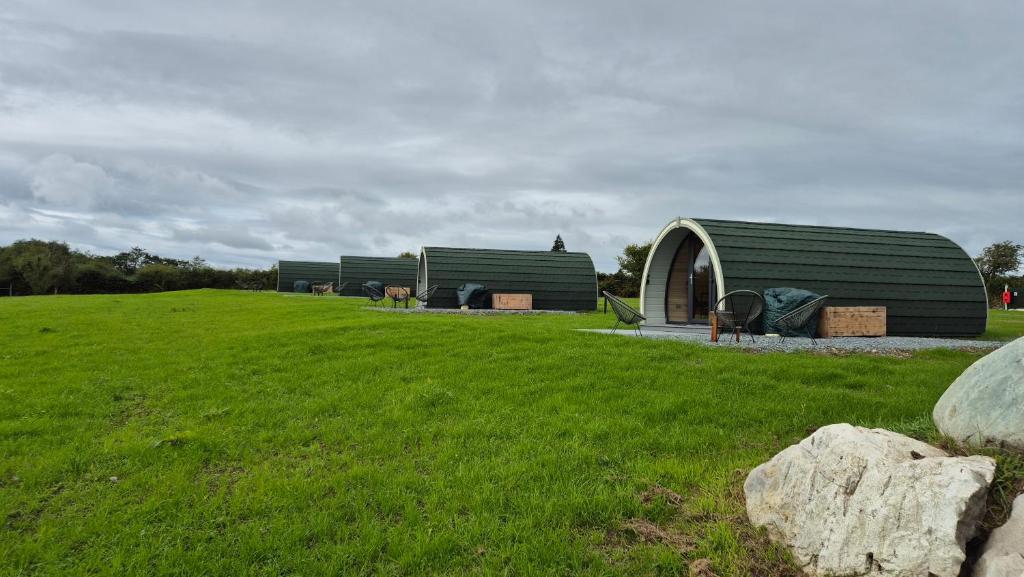 Garður fyrir utan Nádúr Pods