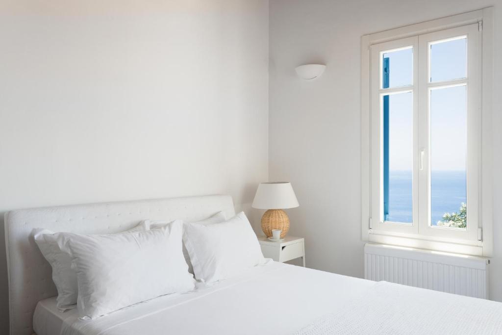 Posteľ alebo postele v izbe v ubytovaní AGL Luxury Villas