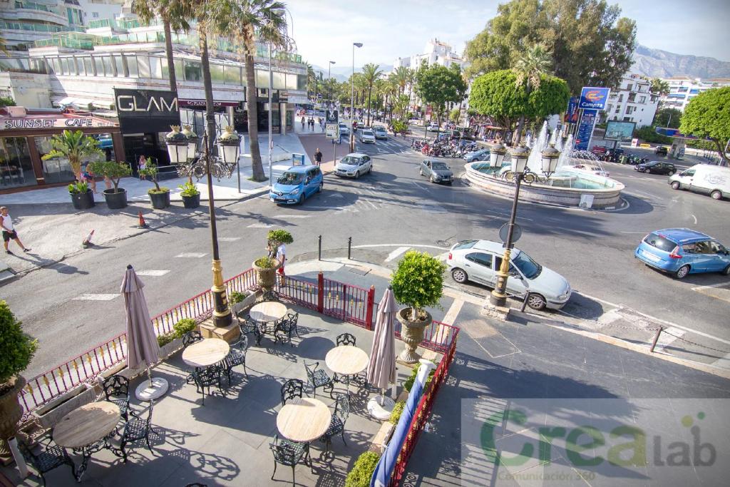 Park Plaza Suites Apartamentos - Resim 21