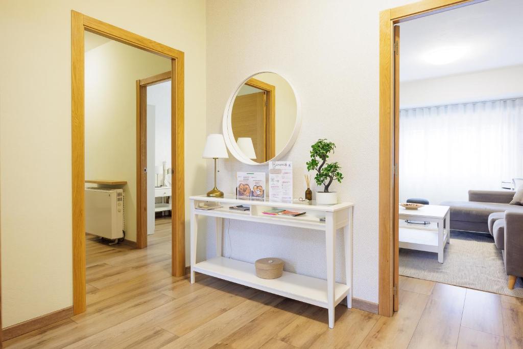 Adeinés Viviendas uso turístico - Apartment With Garden View