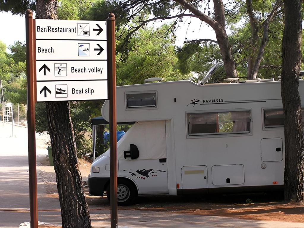 Fotografie z fotogalerie ubytování Kamp Vira Pitches v destinaci Hvar
