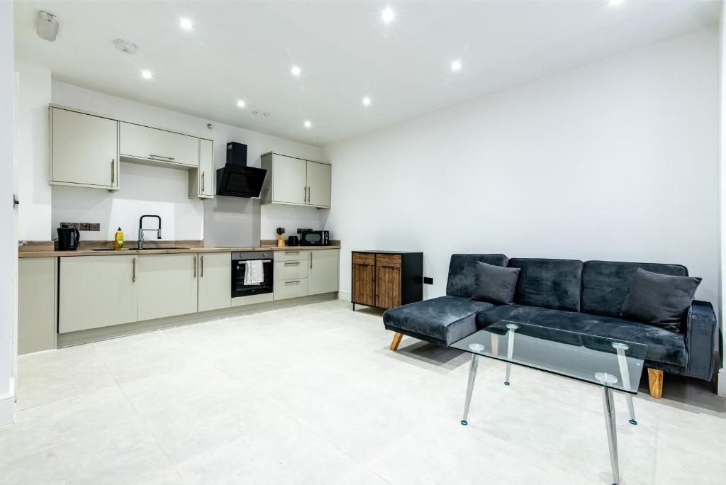 Кухня или мини-кухня в 1 Bed Flat in Central Bradford, Perfect for your stay
