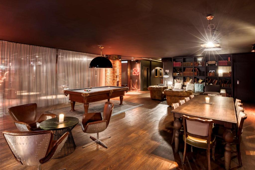 pentahotel Brussels City Centre - Resim 11