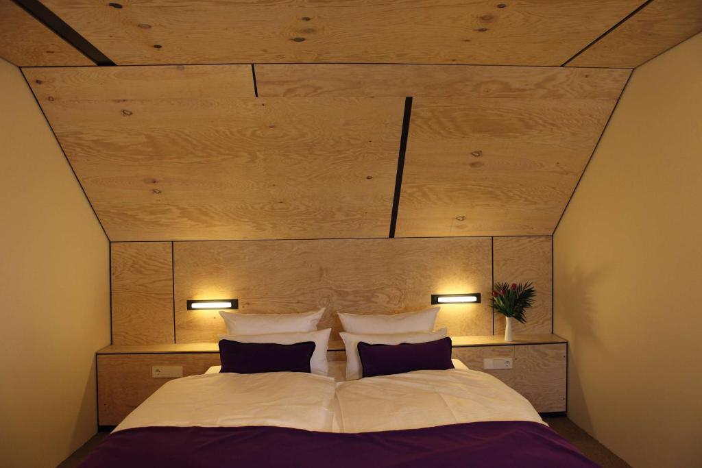 Postel nebo postele na pokoji v ubytování Best Western Plus BierKulturHotel Schwanen