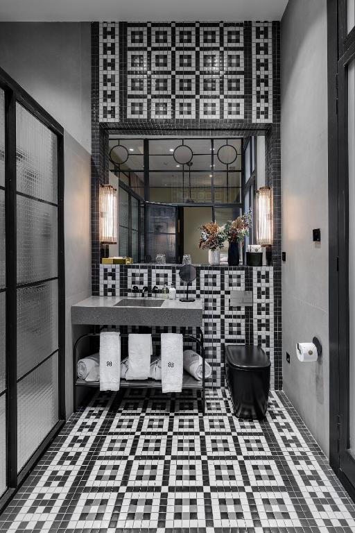 CoolRooms Palacio de Atocha - Resim 16